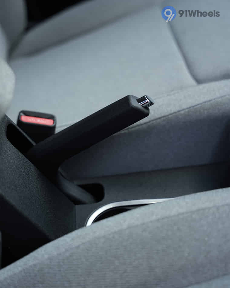 Driver Controls - 6 Driver Controls - 6