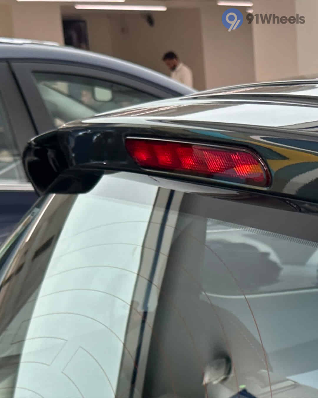 Rear Spoiler Rear Spoiler