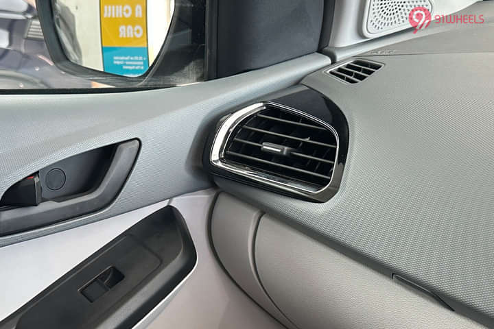Tata Tiago CNG Front Passenger Air Vent