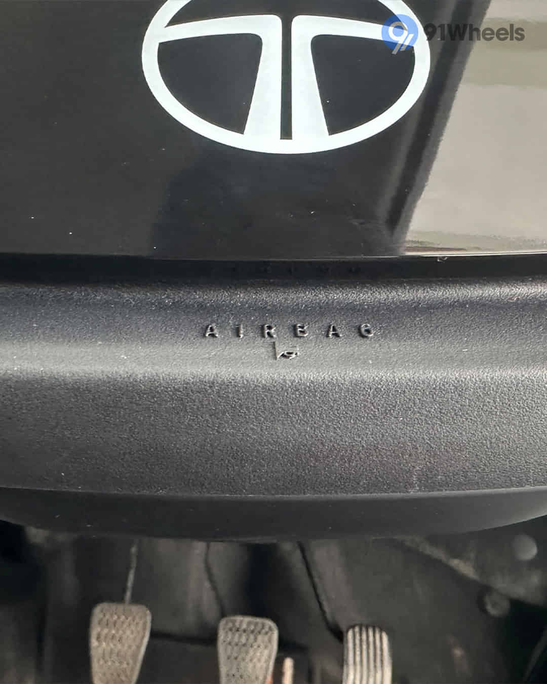 Driver Side Airbag Driver Side Airbag