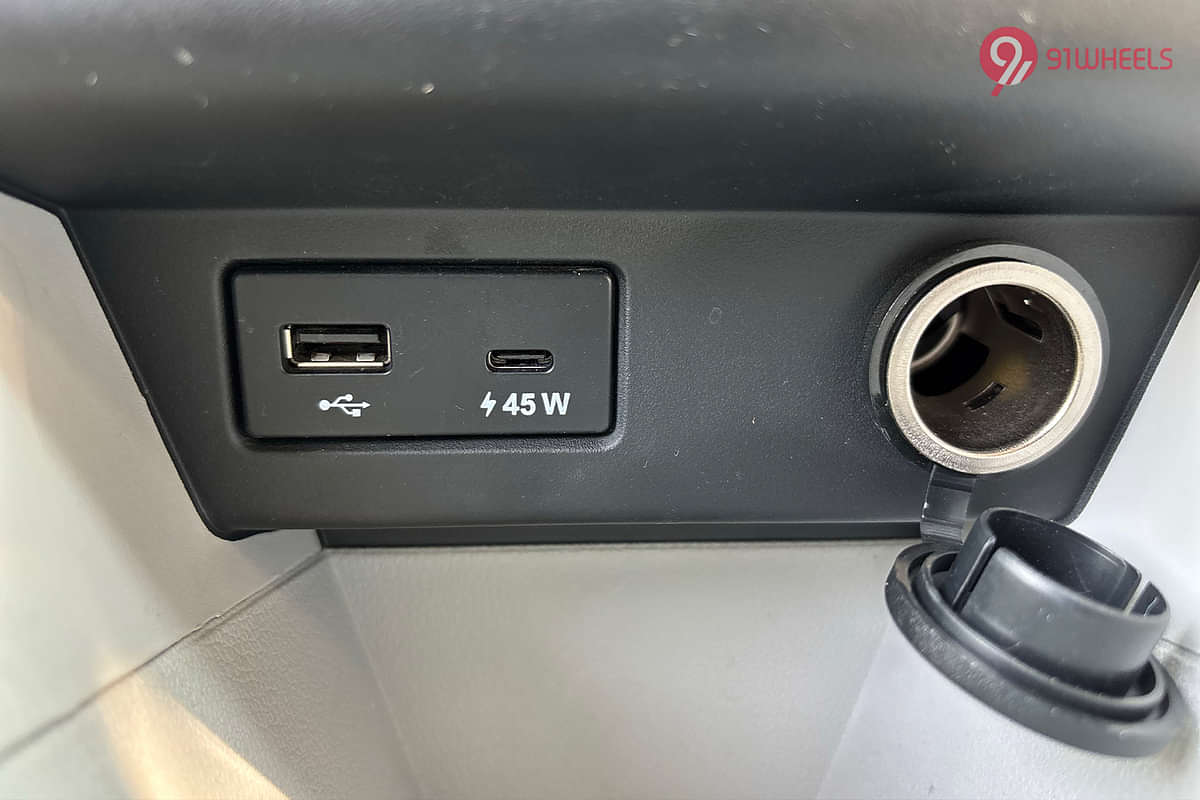 Tata Tiago EV USB Port/Power Socket/Wireless Charging