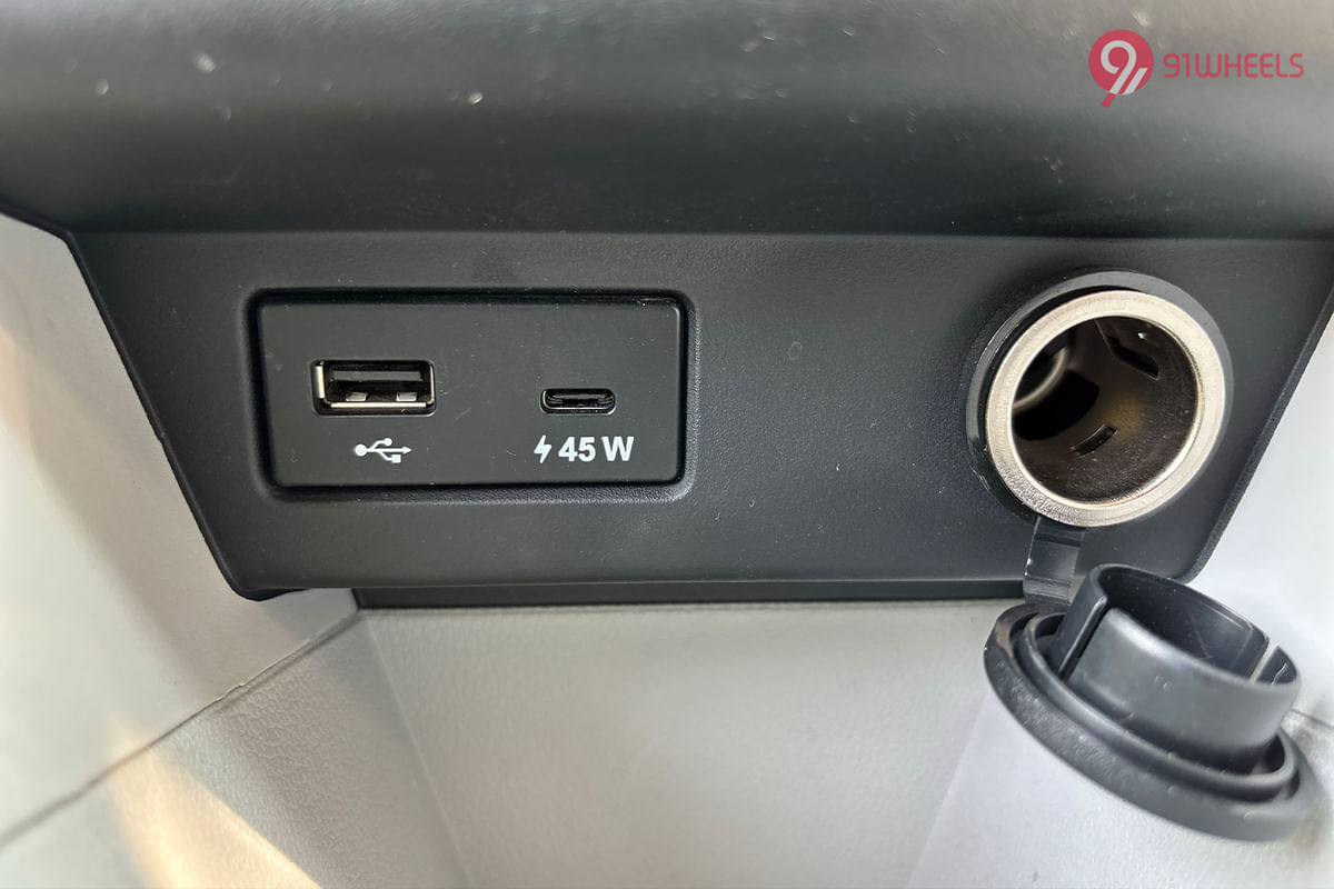 Tata Tiago EV USB Port/Power Socket/Wireless Charging