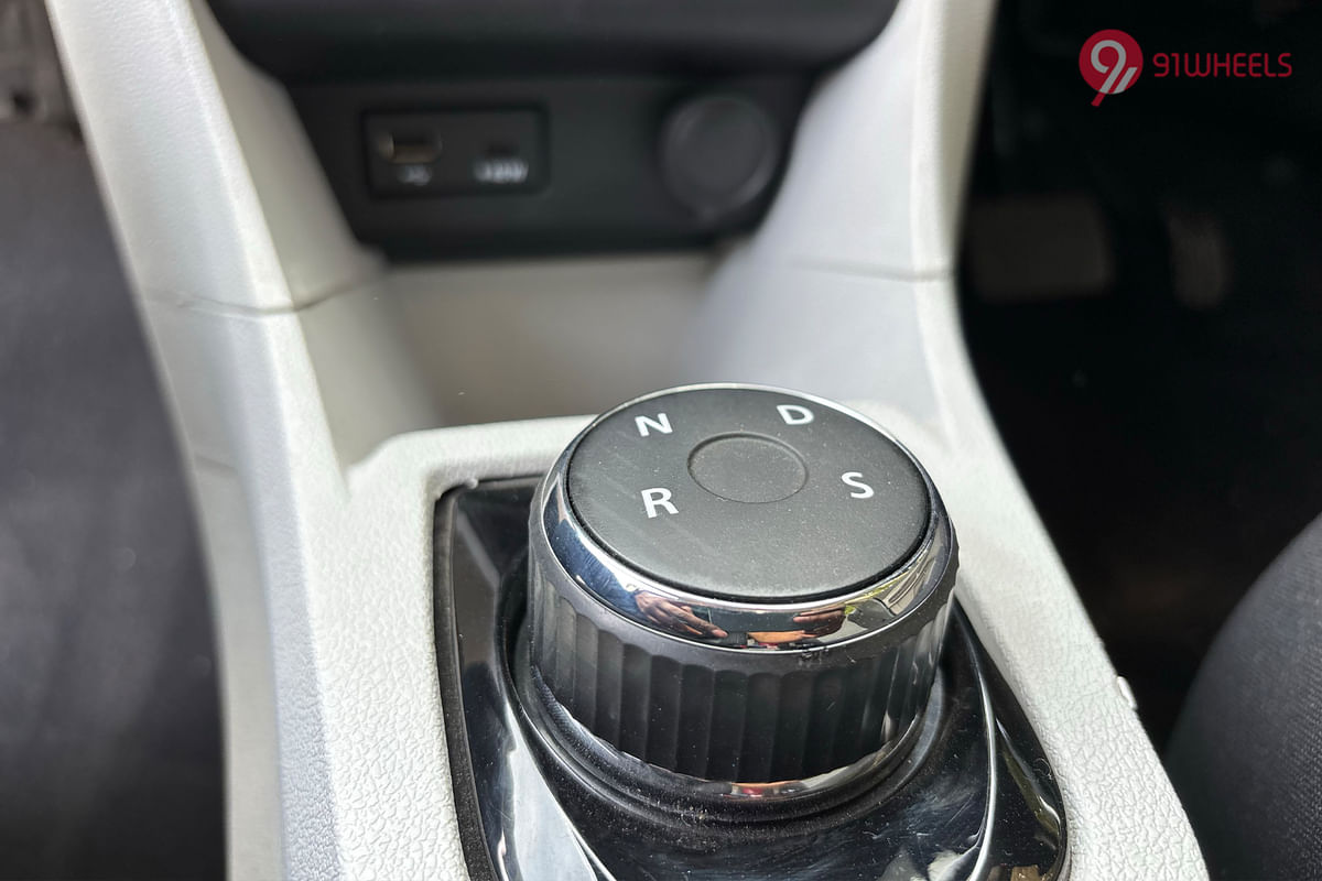 Tata Tiago EV Gear Shifter/Gear Shifter Stalk
