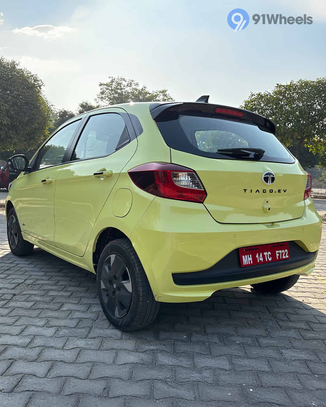 Left Rear Three Quarter