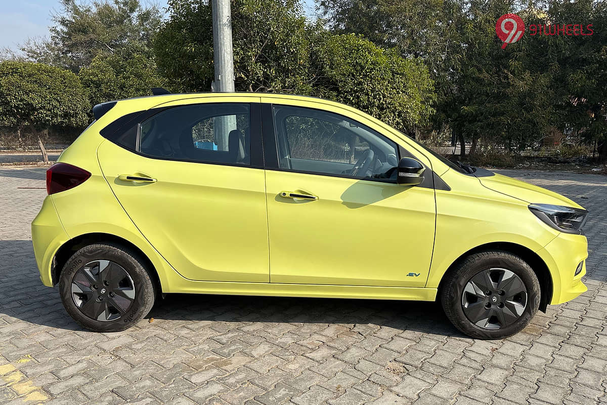 Tata Tiago EV Right Side View