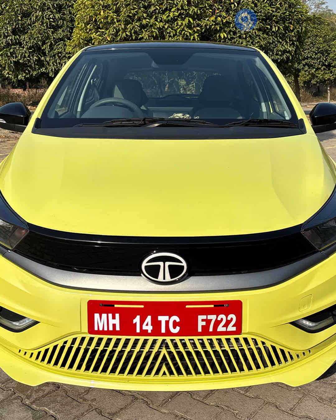 Closed Hood / Bonnet