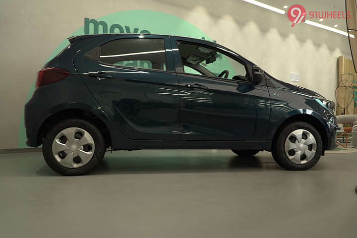 Tata Tiago EV Right Side View