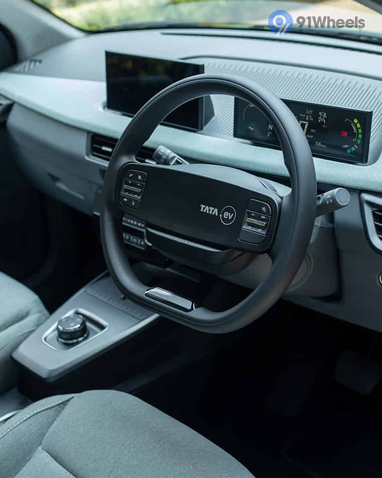 Dashboard & Front Cabin - 2 Dashboard & Front Cabin - 2