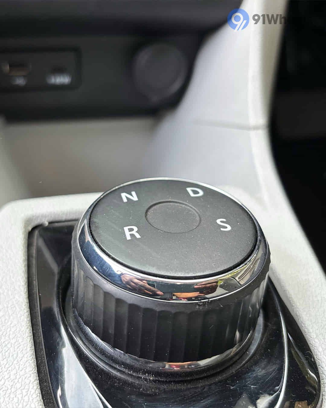 Gear Shifter / Gear Shifter Stalk