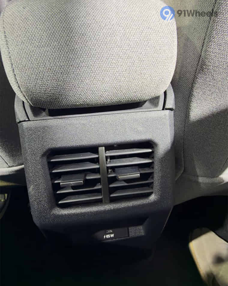 Seats & Cabin Comfort - 1 Seats & Cabin Comfort - 1