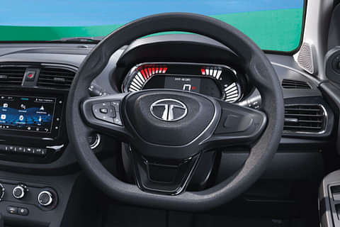Tata Tiago NRG  XZ Petrol Steering Wheel Image