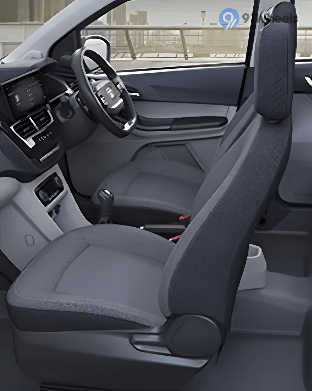 Tata Tiago Front Row Seats