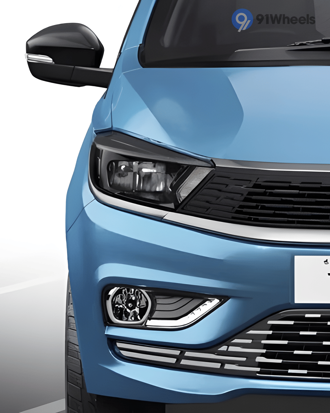 Tata Tiago Headlight