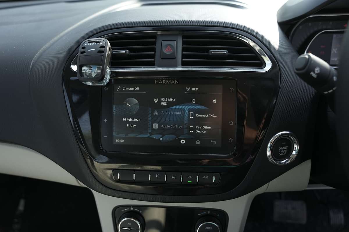 Tata Tigor CNG Infotainment System