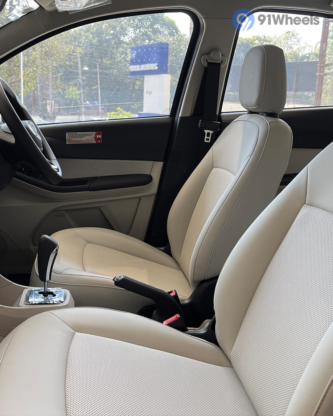 Seats & Cabin Comfort - 2