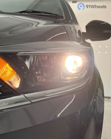 Tigor CNG Headlight
