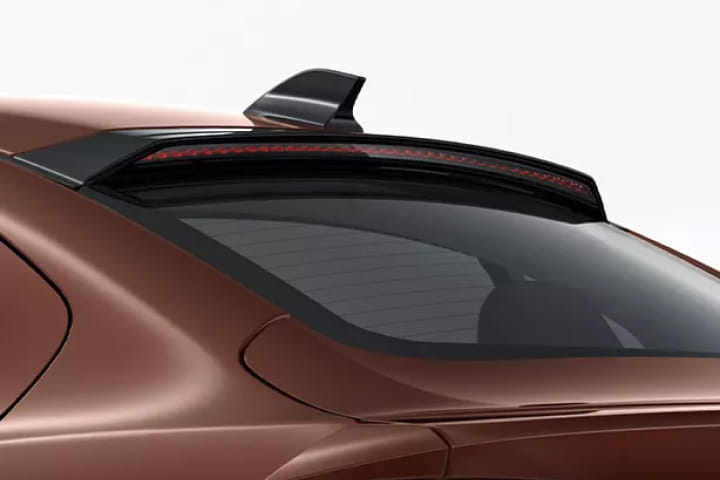 Tata Tigor Rear Windshield/Windscreen