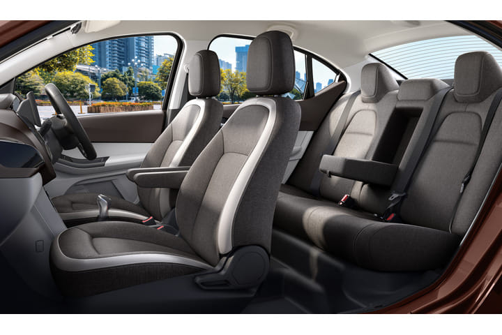 Tata Tigor Front Row Seats