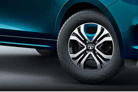 Tata Tigor EV XE Wheel Image