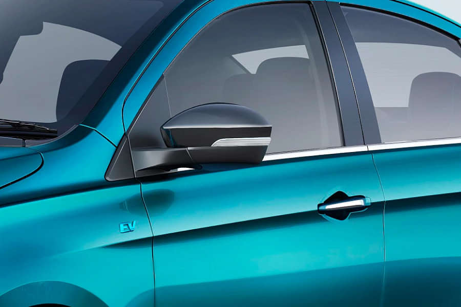 Tata Tigor EV Reflector