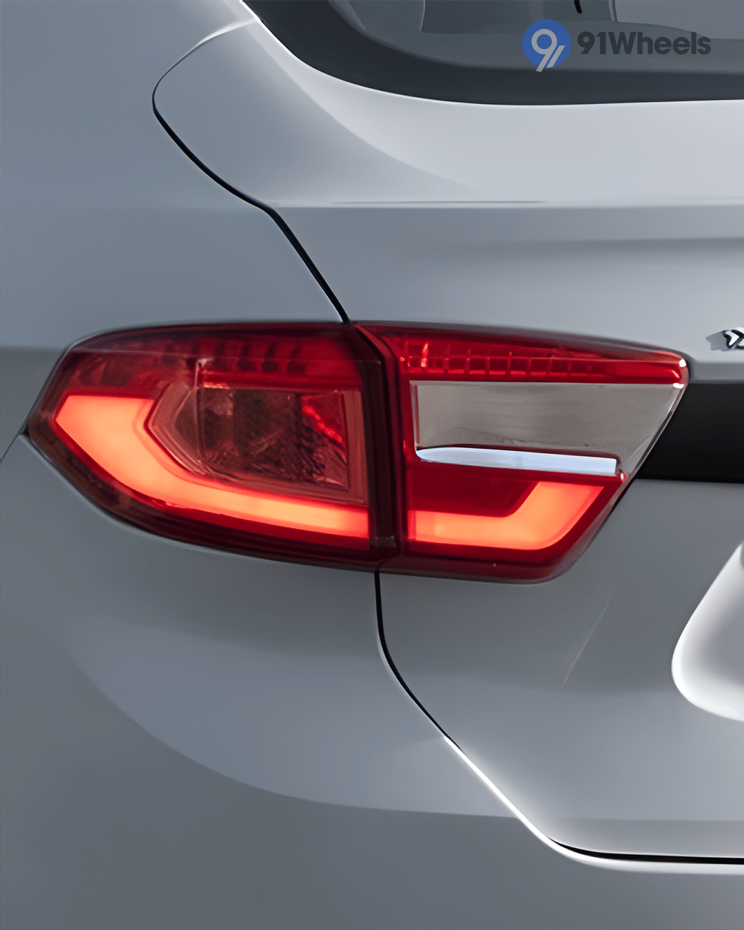 Tail Light / Tail Lamp