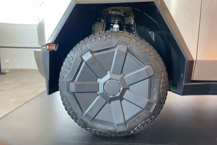 Tesla Cybertruck Wheel