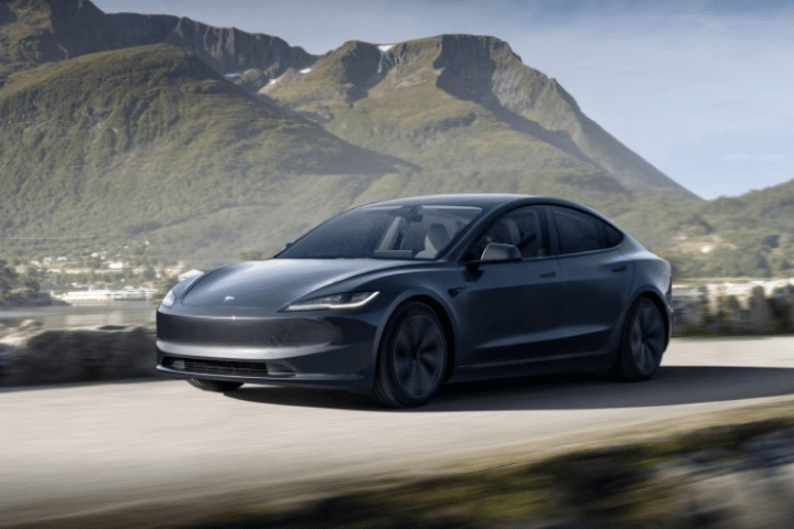 Tesla Model 3 Left Front Three Quarter