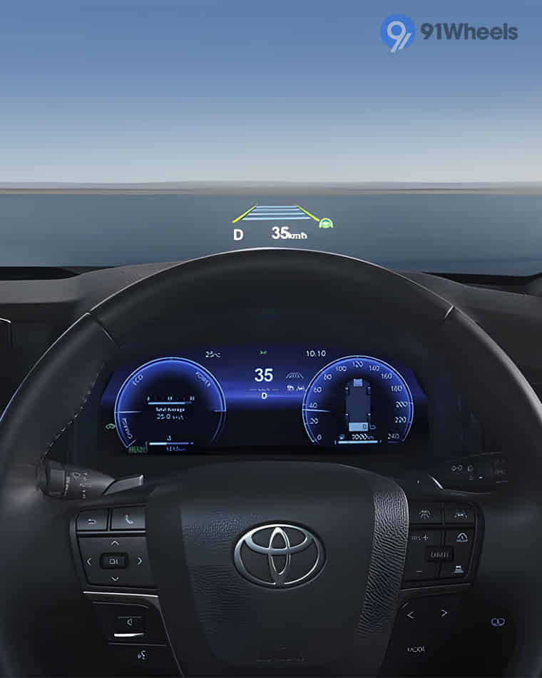 Dashboard & Front Cabin - 5 Dashboard & Front Cabin - 5