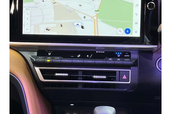 Toyota Camry Front Centre Air Vents
