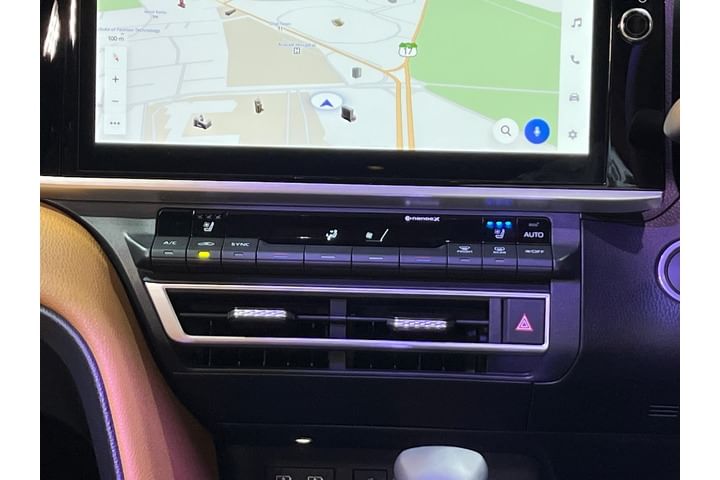 Toyota Camry Front Centre Air Vents