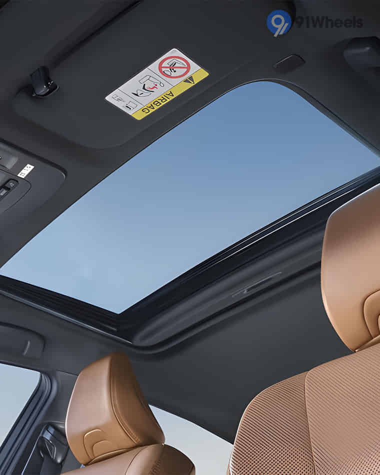 Seats & Cabin Comfort - 3 Seats & Cabin Comfort - 3