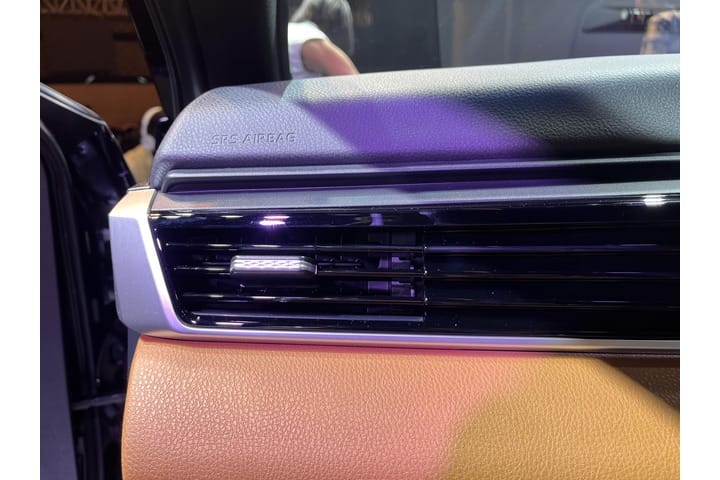 Toyota Camry Front Passenger Air Vent