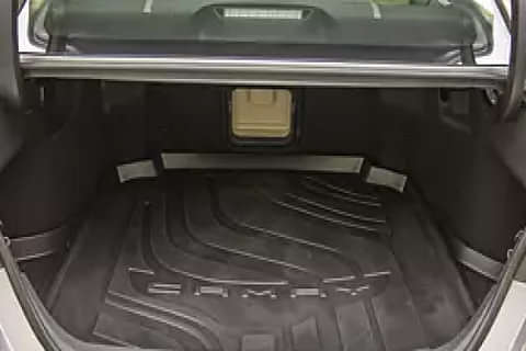Toyota Camry Open Boot/Trunk