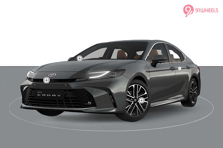 Toyota Camry Left Front Three Quarter