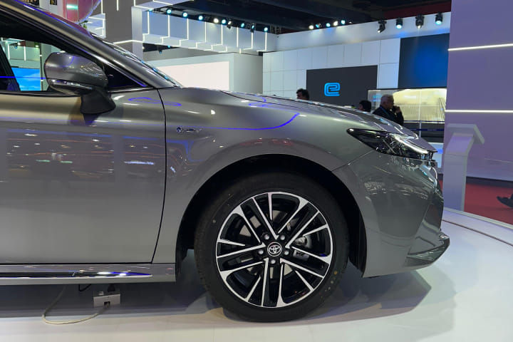 Toyota Camry Front Fender