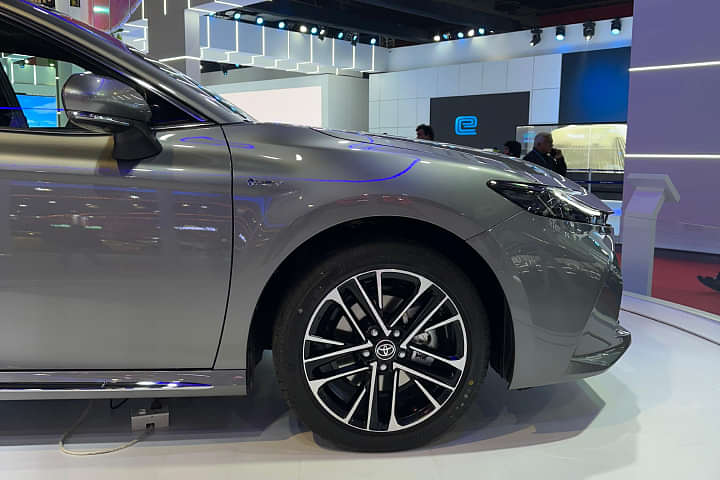 Toyota Camry Front Fender