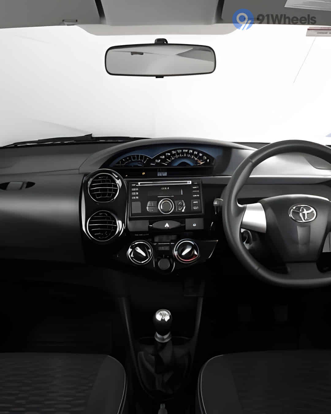Etios Cross 2012 - 2020 10