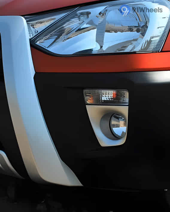 Etios Cross 2012 - 2020 Front Fog Lamp