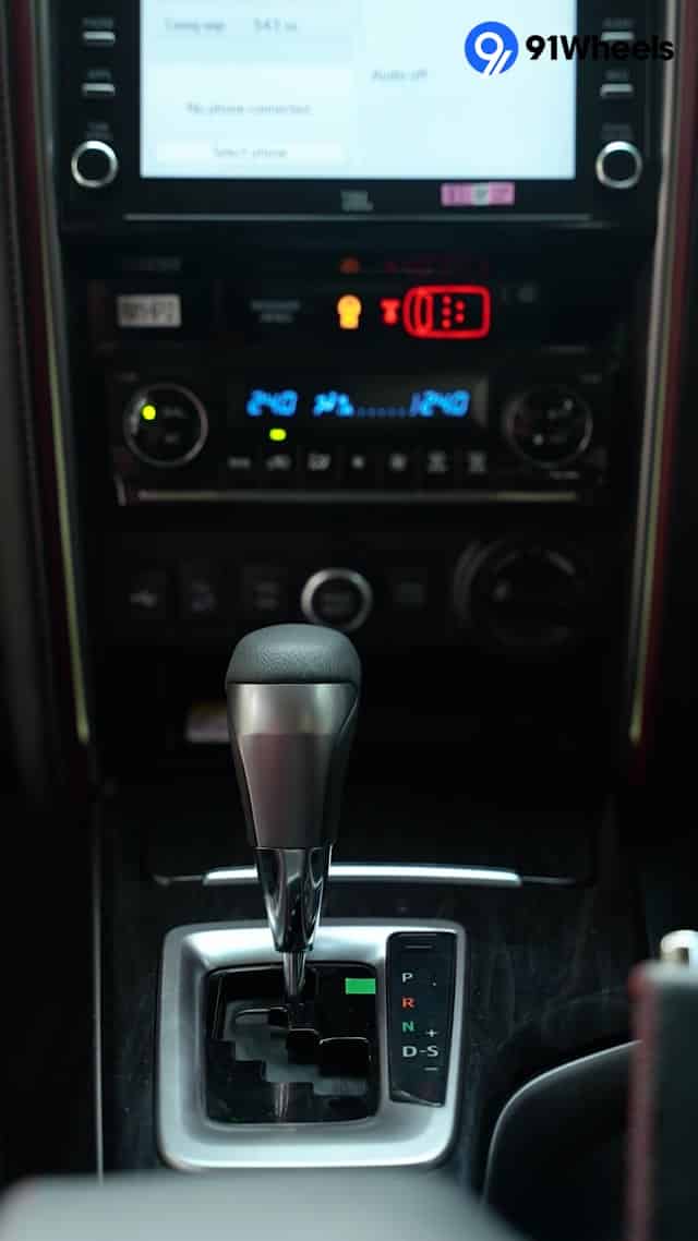 Toyota Fortuner Legender Video