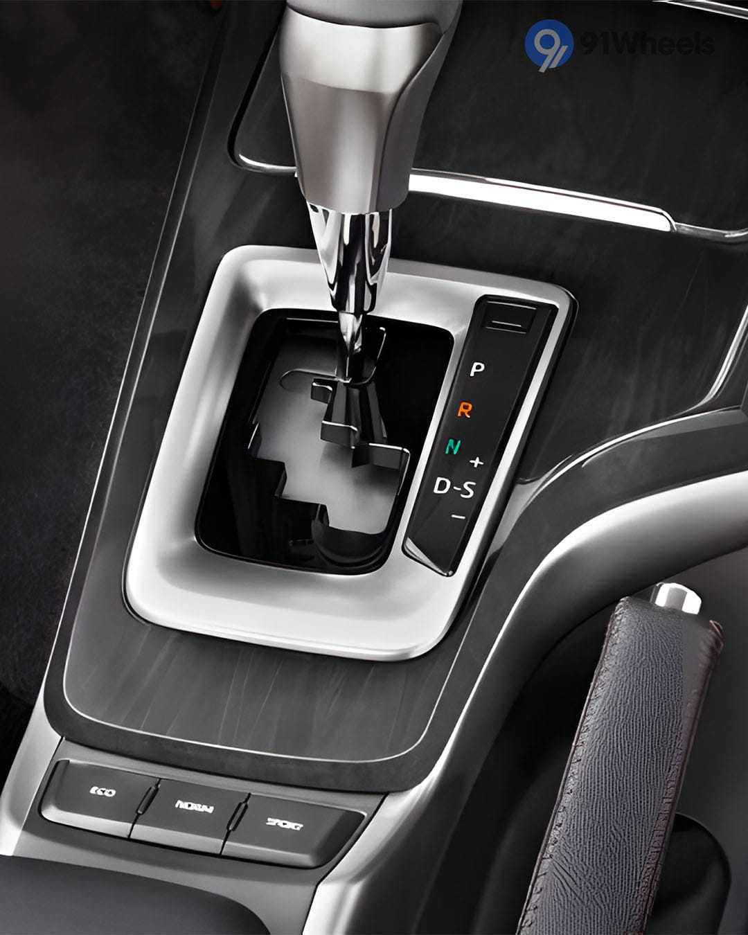 Toyota Fortuner Legender Gear Shifter / Gear Shifter Stalk