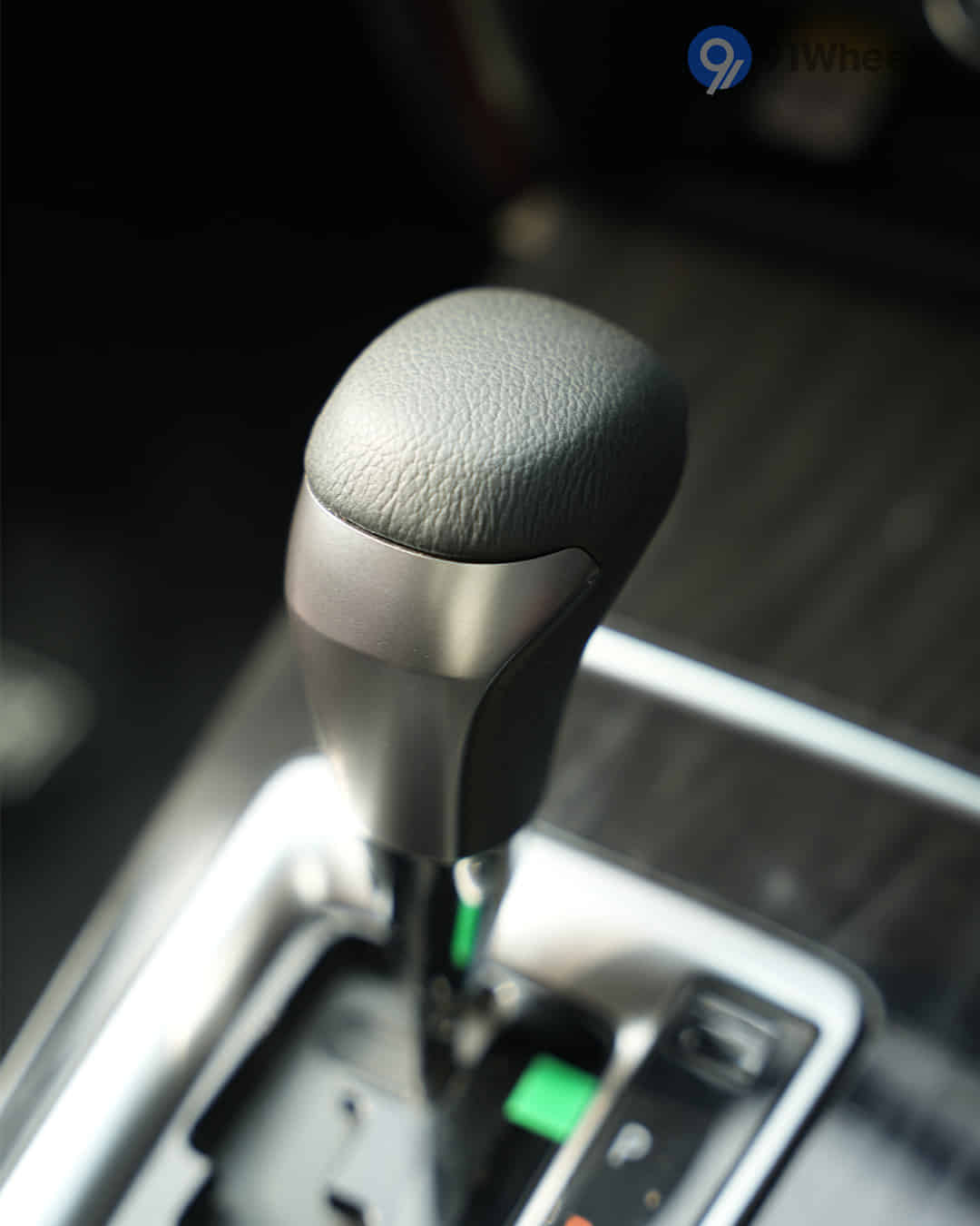 Gear Shifter / Gear Shifter Stalk
