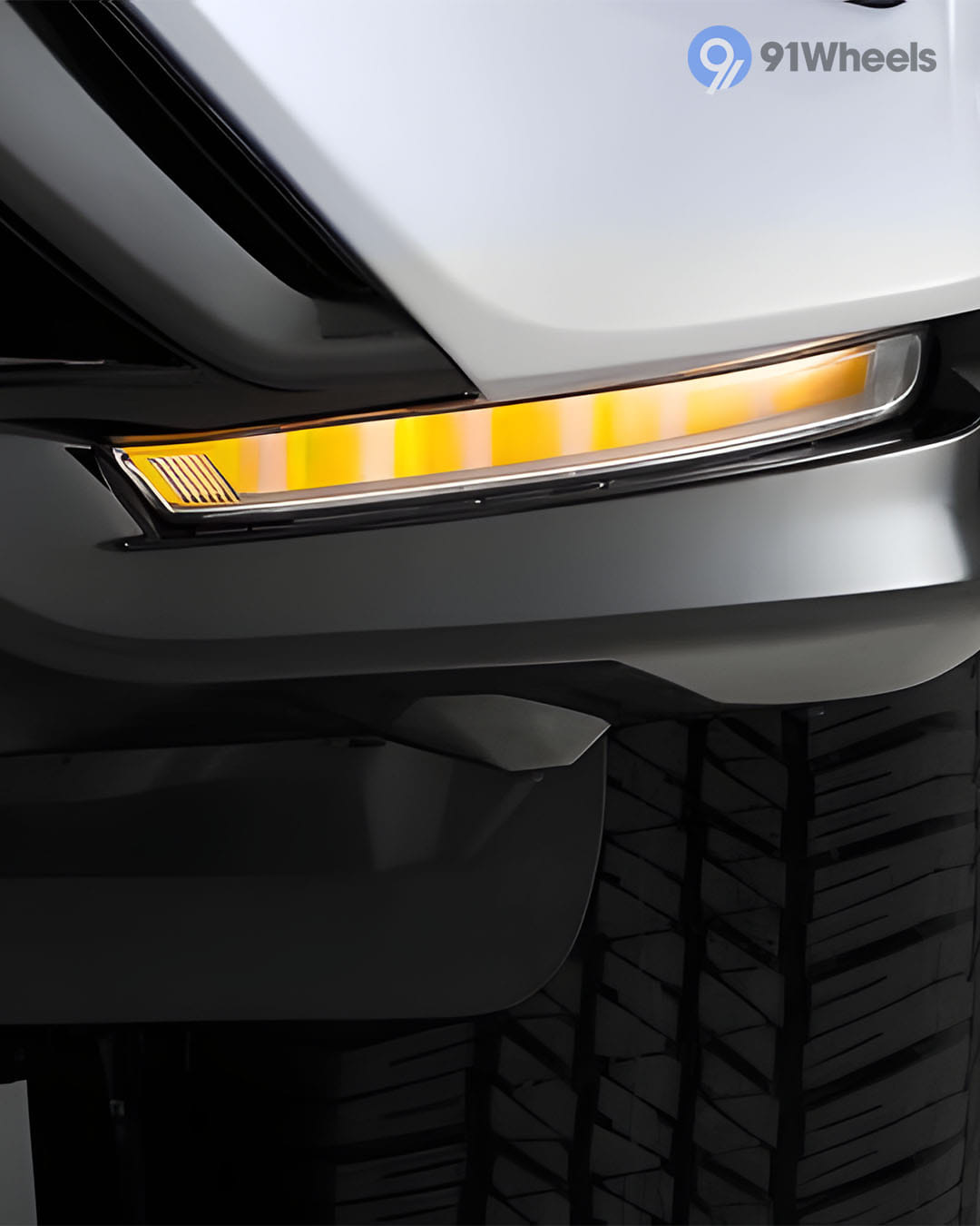 Toyota Fortuner Legender Reflector