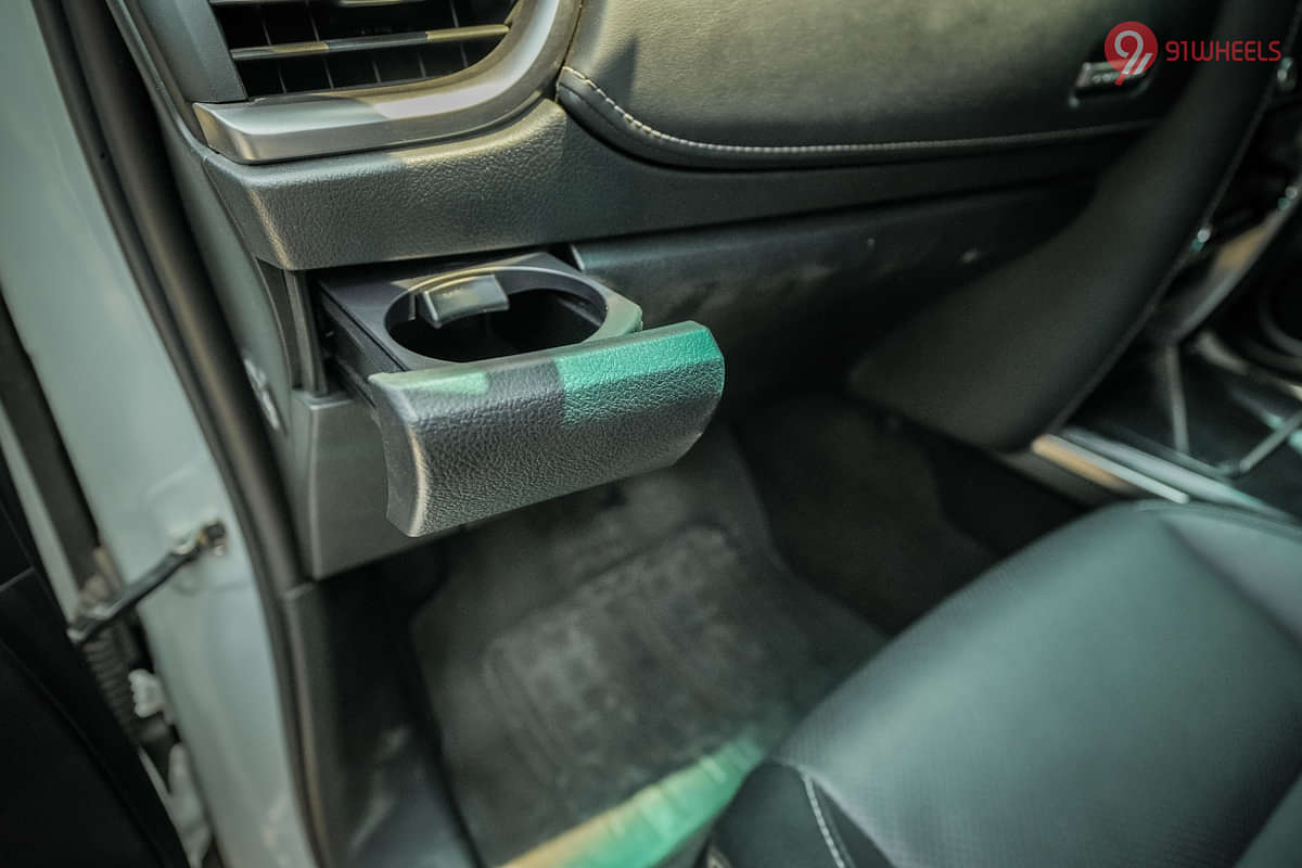 Toyota Fortuner Cup Holders