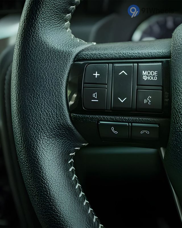 Fortuner Left Steering Mounted Controls