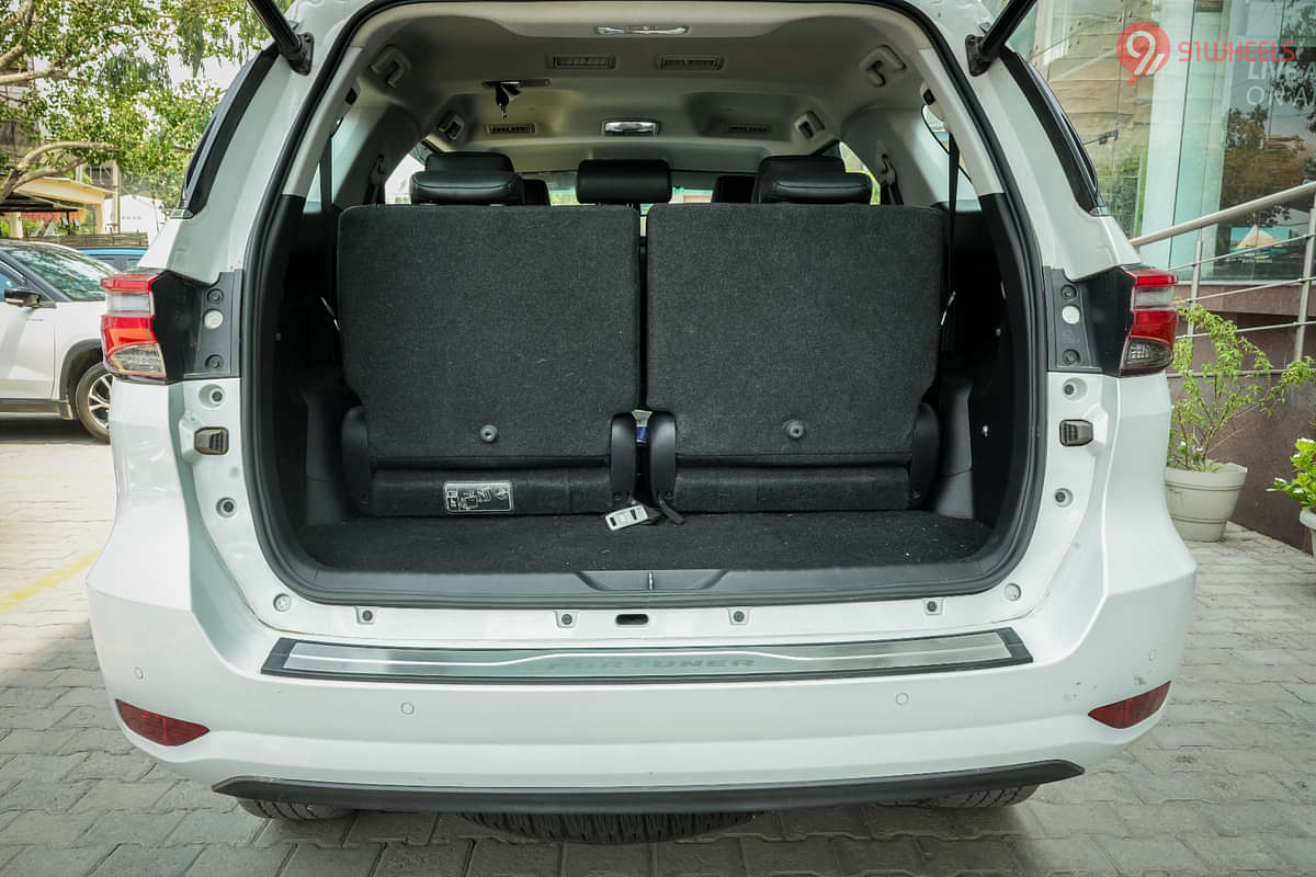 Toyota Fortuner Bootspace