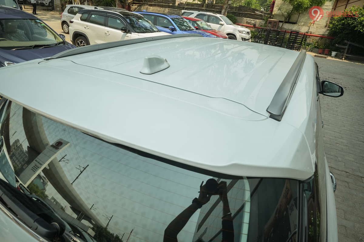 Toyota Fortuner Car Roof