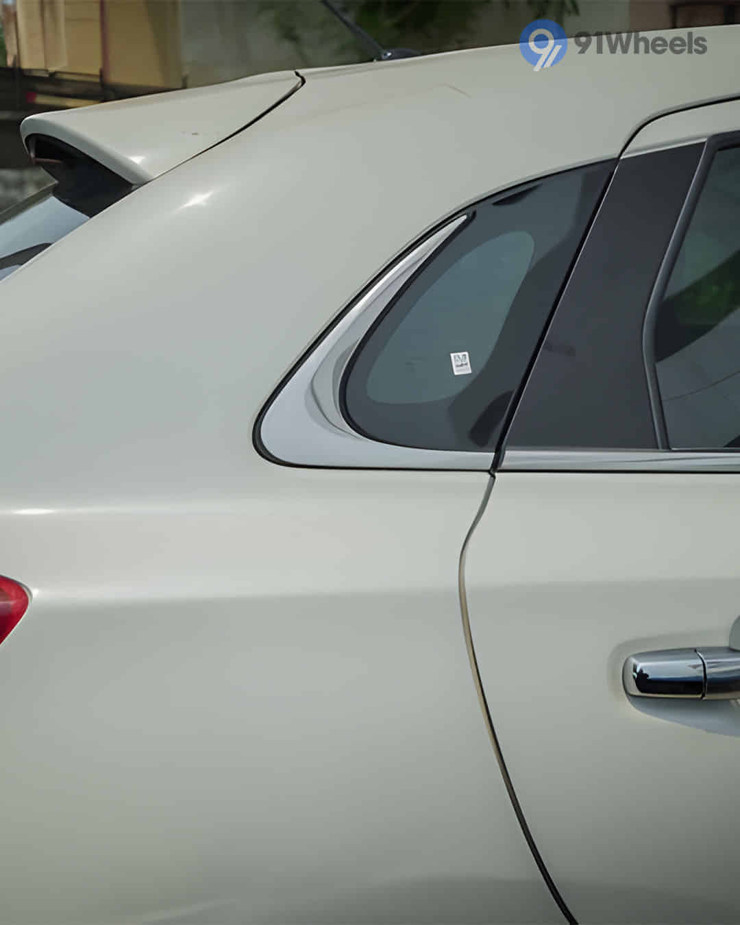 Rear Quarter Glass Rear Quarter Glass