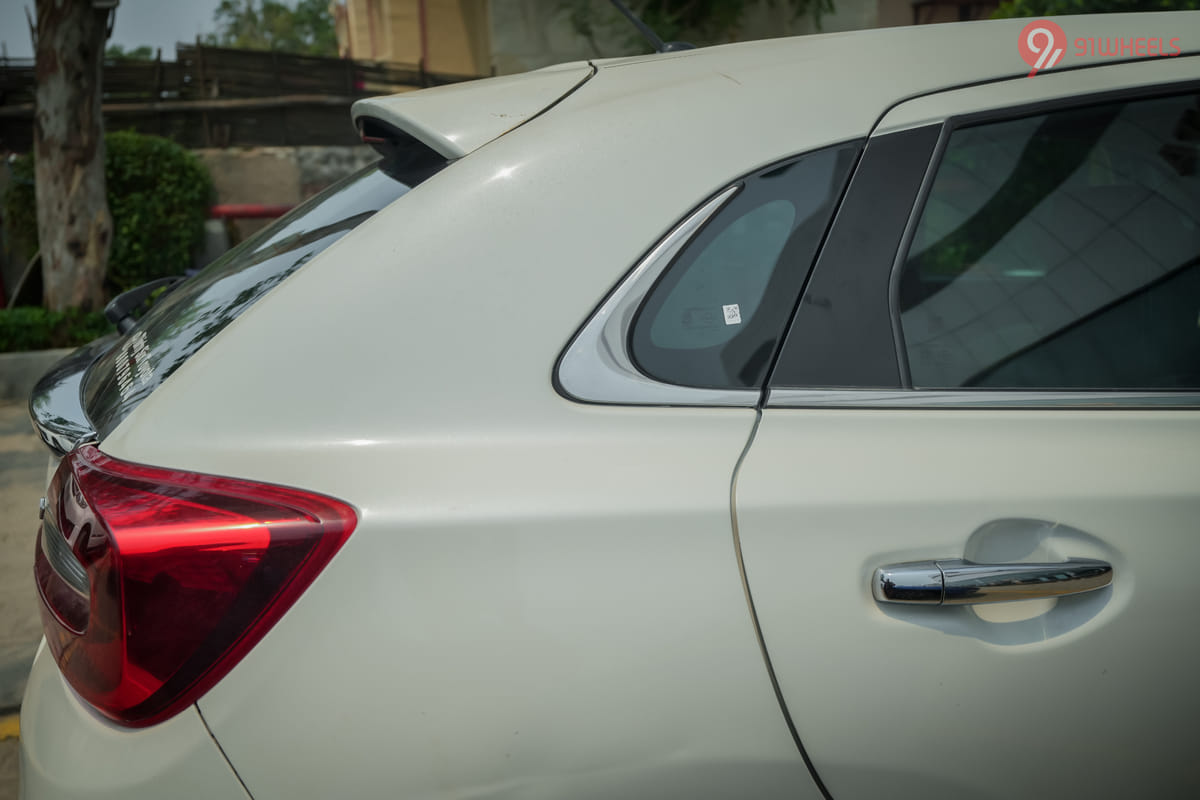 Toyota Glanza Side Glass Housing Toyota Glanza Side Glass Housing