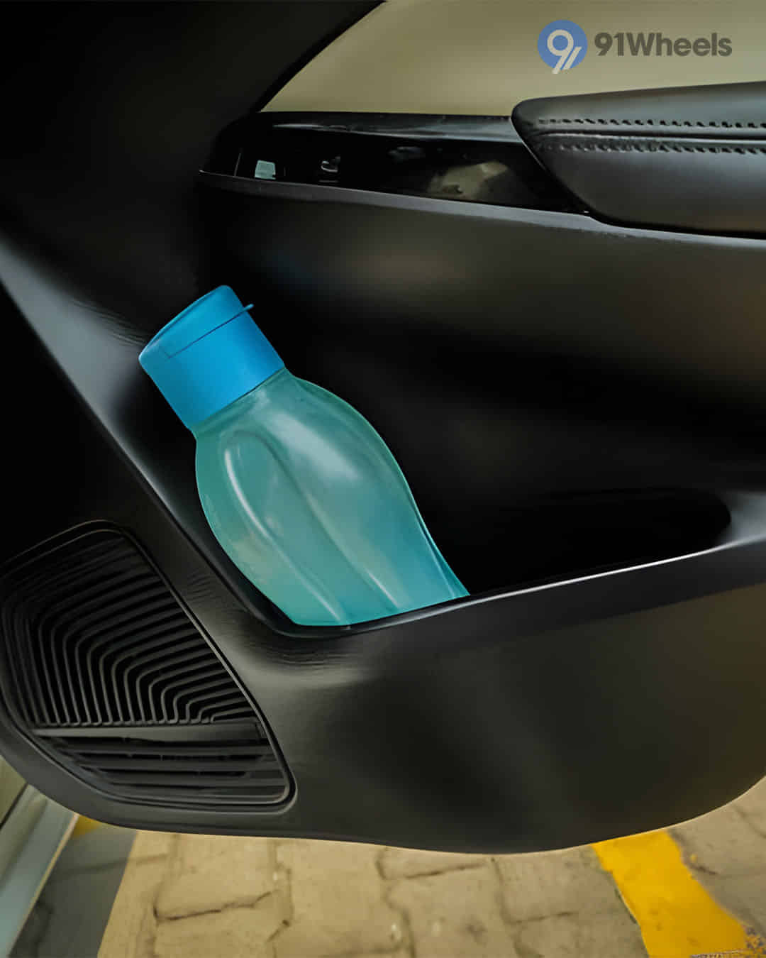 Rear Door Pocket Rear Door Pocket