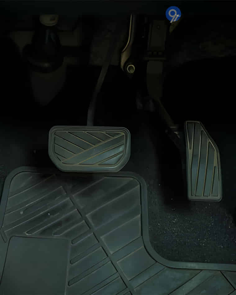 Driver Controls - 8 Driver Controls - 8